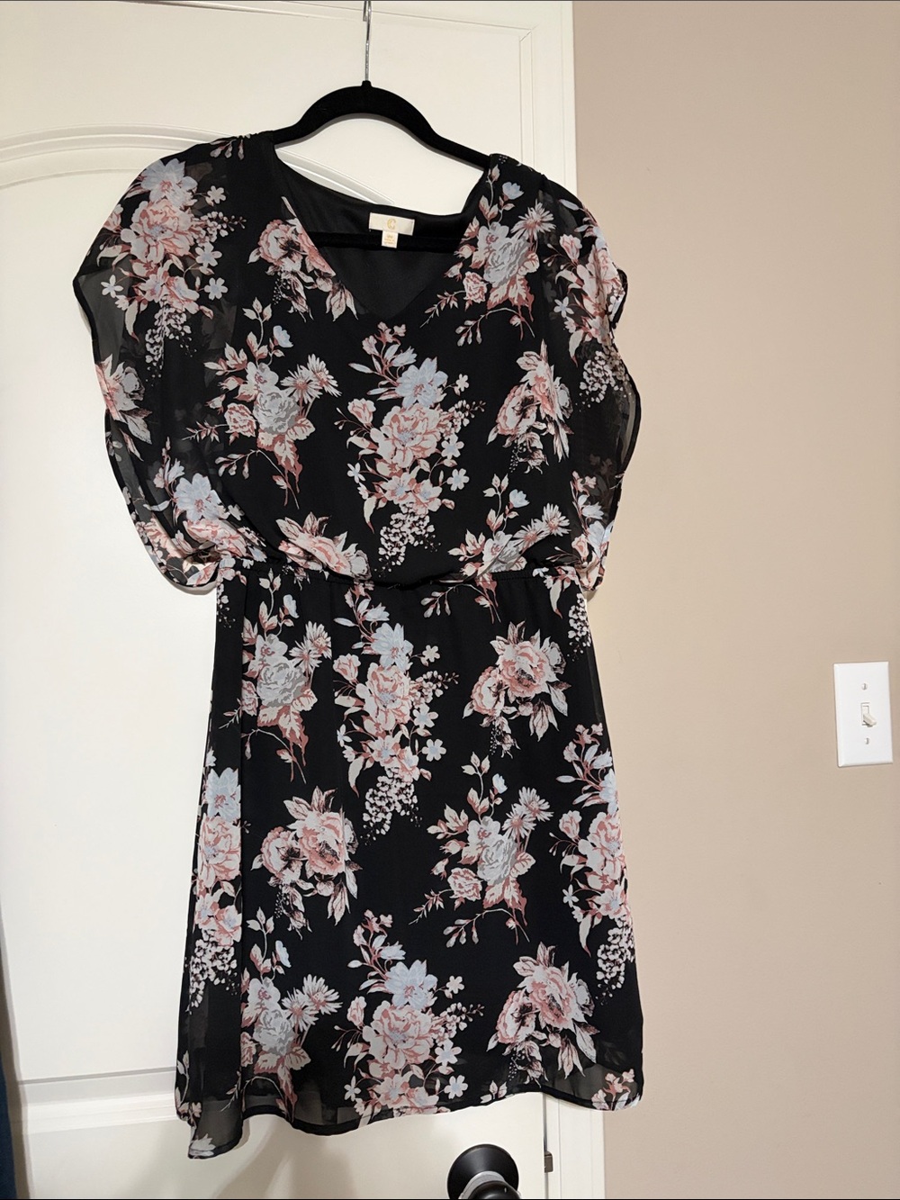 Charming Charlie Black Floral Print Dress